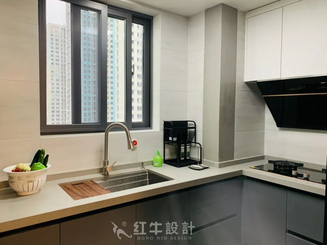 最美畢業(yè)照 ④--保利國(guó)際社區(qū)96㎡現(xiàn)代風(fēng)格“成品家”！06